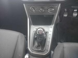 Volkswagen Polo 1.0 TSI Trendline - Image 16