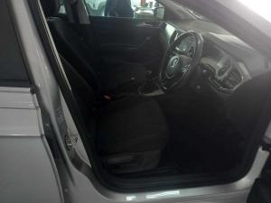 Volkswagen Polo 1.0 TSI Trendline - Image 9