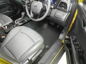 Mahindra XUV3XO 1.2T AX7L automatic - Image 8