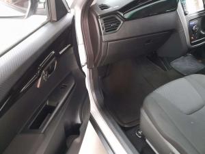Mahindra KUV 100 1.2TD K8+ NXT - Image 17