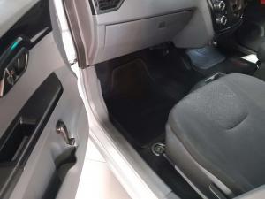 Mahindra KUV 100 1.2 K2+ NXT - Image 17