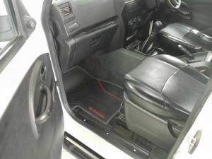 Mahindra PIK UP 2.2 Mhawk S4 4X4S/C - Image 7