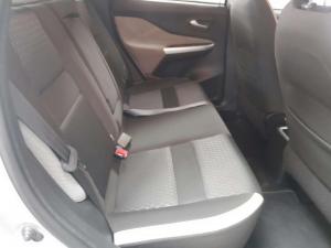 Nissan Magnite 1.0T Acenta CVT - Image 12