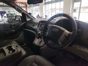 Hyundai H-1 2.5 Crdi A/T/ 2.5 Elite automatic - Image 8