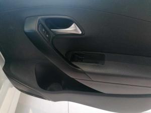 Volkswagen Polo Vivo 1.4 Trendline - Image 15