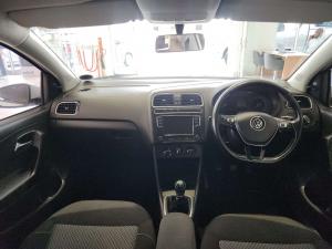 Volkswagen Polo Vivo 1.6 Highline - Image 13