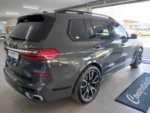 BMW X7 xDRIVE30d M Sport - Image 9