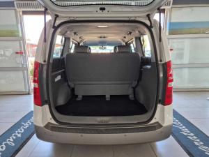 Hyundai H-1 GLS 2.4 CVVT/ 2.4 Executive - Image 7