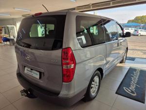 Hyundai H-1 2.5 Crdi A/T/ 2.5 Elite automatic - Image 9