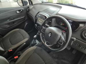 Renault Captur 1.2T Dynamique EDC 5-Door - Image 10