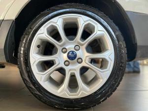 Ford Ecosport 1.0 Ecoboost Titanium automatic - Image 10