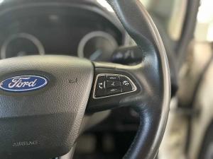 Ford Ecosport 1.0 Ecoboost Titanium automatic - Image 16