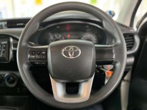 Toyota Hilux 2.4 GD-6 RB SRS/C - Image 12