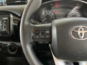 Toyota Hilux 2.4 GD-6 RB SRS/C - Image 14