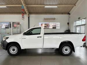 Toyota Hilux 2.4 GD-6 RB SRS/C - Image 3