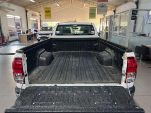 Toyota Hilux 2.4 GD-6 RB SRS/C - Image 5