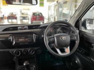 Toyota Hilux 2.4 GD-6 RB SRS/C - Image 7
