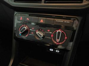 Volkswagen T-CROSS 1.0 TSI Comfortline DSG - Image 18