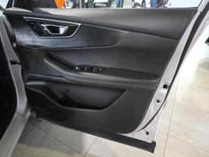 Chery Tiggo 4 PRO 1.5 LIT CVT - Image 11
