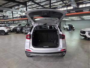 Chery Tiggo 4 PRO 1.5 LIT CVT - Image 9