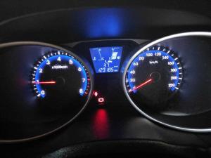 Hyundai iX35 2.0 Premium - Image 13