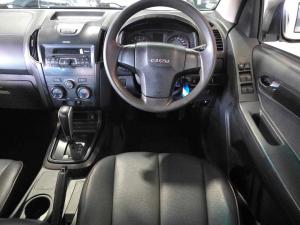 Isuzu D-MAX 250 HO HI-RIDE automatic D/C - Image 10