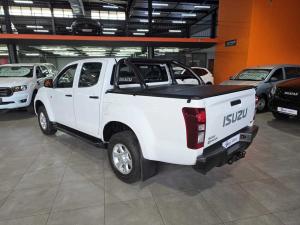 Isuzu D-MAX 250 HO HI-RIDE automatic D/C - Image 9
