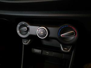 Kia Picanto 1.0 Street - Image 19
