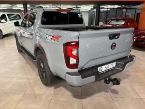 Nissan Navara 2.5DDTI PRO-2X automatic D/C - Image 8