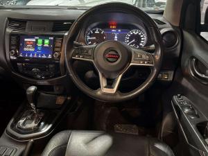 Nissan Navara 2.5DDTI PRO-2X automatic D/C - Image 9