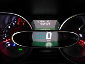 Renault Clio IV 900T Authentique 5-Door - Image 11