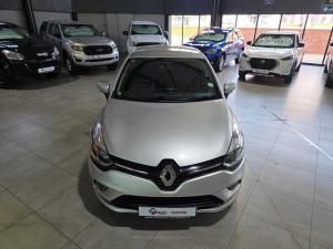 Renault Clio IV 900T Authentique 5-Door - Image 2