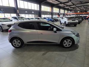 Renault Clio IV 900T Authentique 5-Door - Image 4