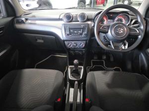 Suzuki Swift 1.2 GL - Image 10