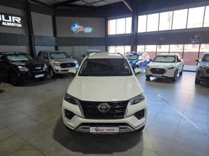 Toyota Fortuner 2.8GD-6 VX automatic - Image 2