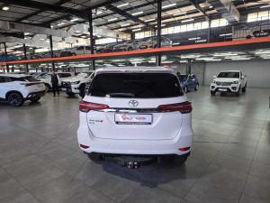 Toyota Fortuner 2.8GD-6 VX automatic - Image 7