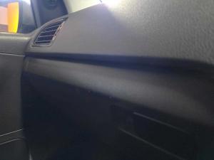 Volkswagen Polo Vivo 1.4 Comfortline - Image 18