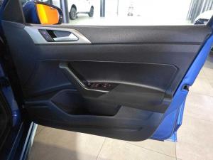 Volkswagen Polo 1.0 TSI Comfortline DSG - Image 14