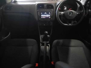 Volkswagen Polo Vivo 1.4 Comfortline - Image 11