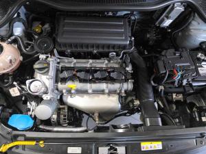 Volkswagen Polo Vivo 1.4 Comfortline - Image 18
