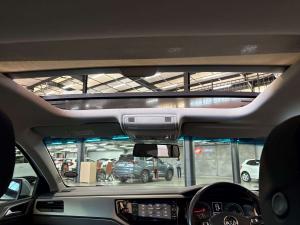 Volkswagen Polo 1.0 TSI Comfortline - Image 15