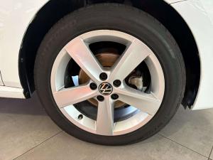Volkswagen Polo Vivo 1.4 Comfortline - Image 12