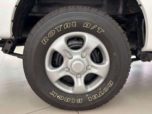 Mahindra PIK UP 2.2 Mhawk S4 4X4S/C - Image 9