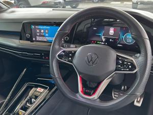Volkswagen Golf GTI - Image 17