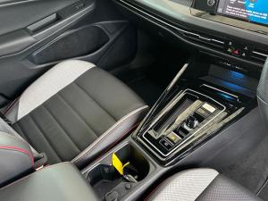 Volkswagen Golf GTI - Image 20
