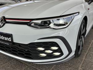 Volkswagen Golf GTI - Image 4