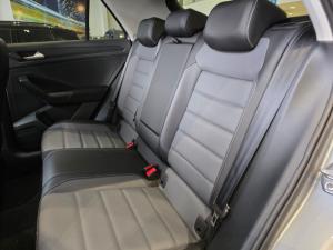Volkswagen T-Roc 1.4TSI Design - Image 9