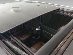 Mercedes-Benz V-Class V300d Exclusive - Image 9