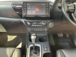 Toyota Hilux 2.8GD-6 double cab Raider auto - Image 17