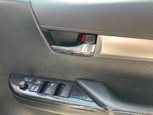 Toyota Hilux 2.8GD-6 double cab Raider auto - Image 8